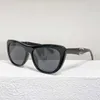 30% de descuento en gafas de sol nuevas para hombres y mujeres de diseñador de lujo 20% de descuento en la placa de la caja de moda