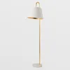 Lampy podłogowe Nordic Minimalist Style Galwaniowane złote żelazo Ciało Marmurm Lampa podstawowa sypialnia Studio Lekkie Oprawa LED E27