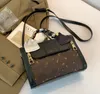 Nuova borsa a tracolla portatile presbite Borsa a tracolla stampata in stile europeo e americano Borse da donna decorative con cerniera di grandi dimensioni