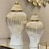 Ceramic Ginger Jar Golden Stripes Decorative General Jar Vase Porcelain Storage Tank with Lid Handicraft Home Decoration