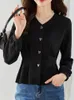 Blusas femininas qoerlin botões de metal camisas pretas senhoras do escritório elegante fino-ajuste com decote em v moda temperamento blusa manga sopro topos longos