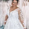 2023 Plus Size Boho A-Line Wedding Dresses Empire Waist Lace Appliques V-neck Long Sleeves Country Bridal Gowns Floor Length Vestido De Novia