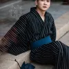 Ethnische Kleidung 2023 Japanischer traditioneller Samurai-Kimono für Männer Yukata-Bademantel Hekoobi Loose Style Sauna Homewear Belt Long Gown Clog