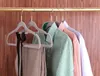 Hangers Racks 5-Piece Clothing Coat Velvet Hanger Non slip Luxury Cushion Trouser Ski Hanger Wardrobe Storage Hook 230403