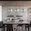 Pendellampor nordiska kreativa minimalistiska restaurang vardagsrum trappor café bar modern industriell stil enkelhövd glas ljuskrona