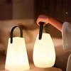 Skrivbordslampor LED fjärrkontroll laddning nattljus bärbar sömnljus cirkulär hushållsatmosfär sängljus utomhus camping ljus q231104