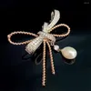 Broscher elegant sötvatten pärla brosch micro-inlyid zircon opal tofs bowknot för kvinnor tillbehör glänsande båge corsage kvinnlig