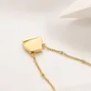 Projektant F-liter wisiorek dla kobiet elegancki naszyjnik w torbie Wysokiej wysokiej jakości łańcuchy Choker Akcesoria 18k plastowane złote dziewczyny prezent
