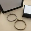 Bracciale di design Bracciale rigido Uomo Donna Regalo Acciaio inossidabile Classico Lettera Braccialetti Gioielli Donna Alta qualità Prodotti pregiati Bracciali A23