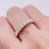 Stock podstawowy styl zaręczynowy solidny prawdziwy 10K żółty 3 mm moissanite Diamond Gold Eternity Pierścień