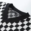 Herrtankstoppar faller 2023 Retro Svartvitt checkerboard Gitter V-ringning Preppy Style unisex Yttre slitage med en enda produkttröja