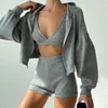 Kvinnors träningsdräkter Autumn Winter Sticked Sport Två stycken Set för kvinnor Sexig hoodie Coat Bh Crop Top Shorts Active Wear Outfits Matchning