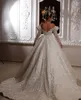 Vestidos de noiva de vestido de bola requintados Mangas compridas vosos de renda 3D de pescoço Appliques Ruffles vestidos de noiva Diamonds vestido formal PLUS TAMANHO