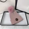 Kappe Designer-BaseballmützeStrickmütze Luxuriöse Beanie-Mütze Winter Damen Neutrale Allzweckmütze aus Wollmischung für Herren Haarzwiebel Warme Männer und Frauen im Winter