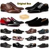 Kutu Tasarımcısı Erkek Loafer'lar Elbise Ayakkabıları ile Sneakers Üçlü Siyah Oreo Süet Rugan Perçinler Loafer Üzerinde Kayma Erkekler Düğün Ayakkabısı İçin İş Partisi Ayakkabısı
