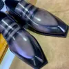 Mäns formella läderskor Klassiska fyrkantiga tå Oxford -skor Herrens formella affärsbindningar upphandgjorda och konstgjorda färgade