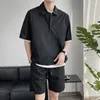 Ruos masculinos definirem o estilo coreano Solid Color Solid Casual Sleeved de 2 peças de cinco pontos 2023 verão