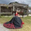 Calssy mexikansk svart röd quinceanera klänningar charro 2024 lyx blomma vestidos de xv 15 anos photoshoot häst födelsedag prom party klänningar vestidos de para para