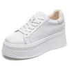 Chaussures habillées classiques en cuir véritable Sneaker WhiteShoes Jeunes dames Casual Femme Marque Femme Blanc 231102