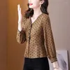 Bloups feminina Polca Dot Shirt Skur 2023 Salia pequena com cintura e estilo ocidental Slim Short Lotus Leaf Chiffon Top