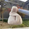 TOTES DUFFY Koreańska wersja imitacji Rex Rabbit Fur Hbag Bag urocza pluszowa kamizelka dla kobiet wszechstronna
