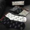 Herrstrumpor Designer Populära trend Multicolor Cotton Letter Tryckt Leisure Five Par med Box 10 Styles Autumn Mens Sock på vintern 4iyd