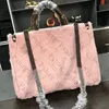 Pembe Sugao Kadın Tote Çanta Omuz Çantası Crossbody Bag Fluffy Çanta Çanta Lüks Moda Yüksek Kalite Büyük Kapasiteli Kız Alışveriş Çantası Çantası Changchen-231102-58