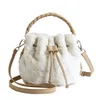 Avondtassen Designer Soft Plush Tote Winter Fluffy Dames Schoudertas Fashion Faux Fur voor handtassen en portemonnee emmer