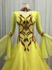 Robe de danse valse à manches longues pour femmes, tenue de scène moderne, concours de salle de bal, jupe standard jaune