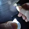 Torce portachiavi Confezione da 7 Tra Bright Mini portachiavi a LED Torcia ad anello bianco con conchiglia Consegna a goccia Amzia