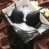 Disfraz Sexy transparente para mujer, conjunto de ropa interior con sujetador ultrafino bordado de realce de encaje, 2021