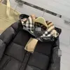 2024 damska kurtka Down Designer Parka Fashion Winter Men's Kurtka damska luksusowy alfabet bubu w kratę klasyczny termiczny dwa kolory