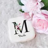 Party Favor Customized Jewel Box Personalisierter Anfangsbuchstabe Withe Name Girl Wedding Gift Bride Maid Portable Travel 230404