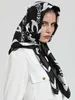 Sarongs Lady Silk Square Scarf Print Design Scarves Large Hijab Fashion Shawl en Wikkel vrouwen Bangdana vrouwelijke hoofdkerchief Foulard Summer P230403
