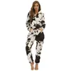 Damen-Nachtwäsche 2024 Kuh Sexy Onesies Frauen Winter Warm Plüsch Strampler Kapuze Sets Pyjamas Langarm-Reißverschluss mit Kapuze Mode Homewear