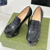 Sandálias plataforma de couro de alta qualidade com letras redondas Mary Jane saltos bombas sapatos sapatos de salto alto deslizamento em sapatos de designer de luxo sapatos de festa 11 cm com caixa