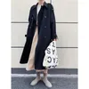 Trench da donna Cappotto stile britannico per donna Primavera 2023 Sciolto medio lungo Moda bavero doppio petto Giacca a vento Feminina Casaco