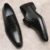 Zapatos de vestir Oxford Casual Zapato para hombres 2023 Cuero de vaca genuino Hombres de negocios Moda Negro Borgoña Lace Up Boda Formal