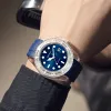 Il nuovo orologio al quarzo alla moda per uomo e donna con movimento circolare luminoso L'orologio da coppia impermeabile con calendario in silicone