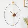 DIY Nordic Light Luxury Luxury Wall Wall Clock غرفة المعيشة غرفة الطعام الإبداعية الحديثة المزاج الفني الهادئ