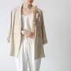 Trajes de mujer 2023 Primavera y verano Protector solar fino Chaqueta de traje de lino para mujer Diseño transpirable Sentido Beige Casual Pequeñas partes de arriba tipo americana