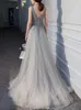 2023 Silver Evening Dresses Illusion Sheer With Beading Sequin Long Prom Gowns dragkedja Baksidan Split Sweep Train Party Dress