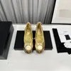 Toppkvalitetsdesigner Kvinnor Loafers Fashion Brand Nya ankomster äkta läderstilar Bekväma Kvinna Casual Shoes Driving Plat Dress Ballet Flats Ccity