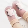 İlk Yürüyüşçüler Kız Erkekler İçin Bebek Çorapları Karikatür Bebek Anti Anti Yumuşak Yumuşak Kürklü Sıcak Kış Sonbahar Toddler Kapalı Zemin Çocukları