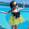 Fille robes enfants Tulles robe bébé filles mignon maillots de bain vêtements mode sans manches sangle Tutu Dres 2023 maillots de bain plage