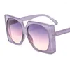 Lunettes de soleil Purple surdimensionné carré Luxury Femmes Big Ggggles Mens Shades Fashion Retro Lunes Sexy Grands Eyewear conduisant UV400