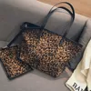 Fashion Retro Shoulder Messenger Bag Female New Leopard Bag Super Large Capacity Single Shoulder Clutch Travel Bags Tote