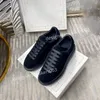 2023top Nya män Brand Designer Womens Casual Shoes Green Designer Sneakers Sole Bottom Fashion Running Shoes Mjuka och bekväma plattformskor