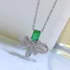 Zincirler 2023 1CT Emerald Yüksek Karbonlu Elmas Kolye 925 Gümüş Kakma 5 7 Yeşil Işık Kolye 40 5mm