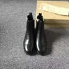 여자 신발 패션 트렌드 와일드 영국 수제 브라운 체크 무늬 크로스 성격 진화 발목 부츠